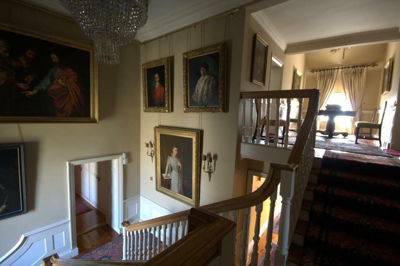Collon House Panzió Kültér fotó